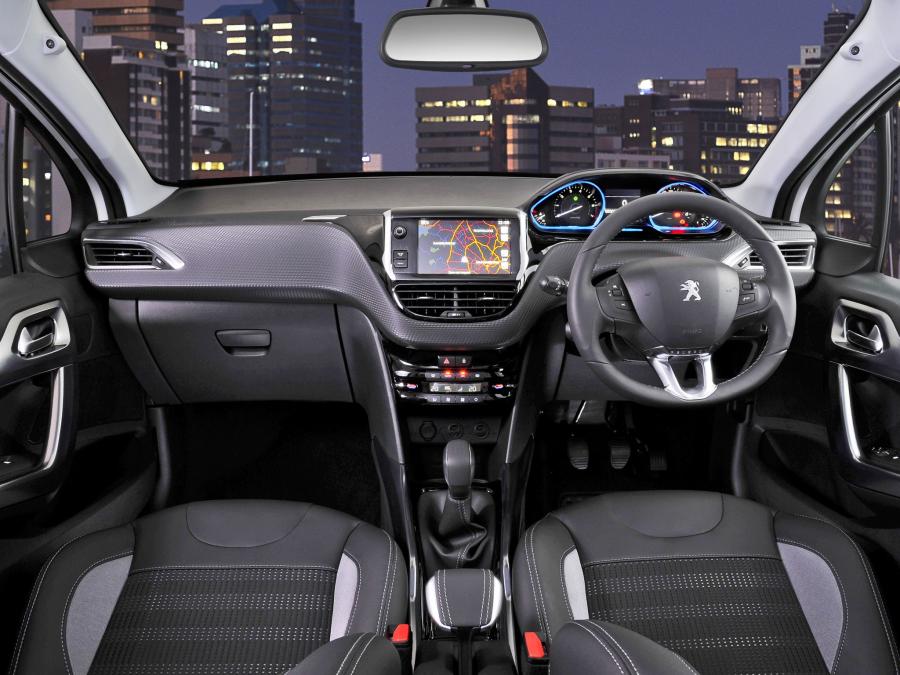  Peugeot 2008 2014 года  (ZA) (фото 21 из 26)
